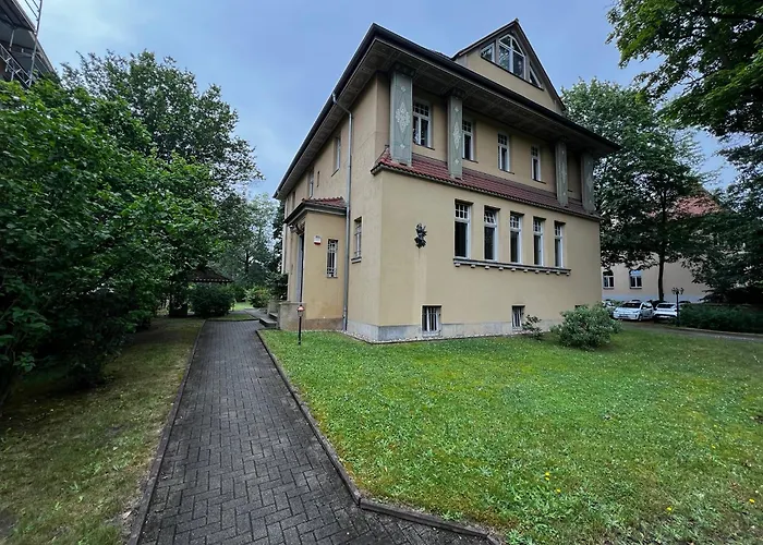 Apartment An Der Jungen Garde